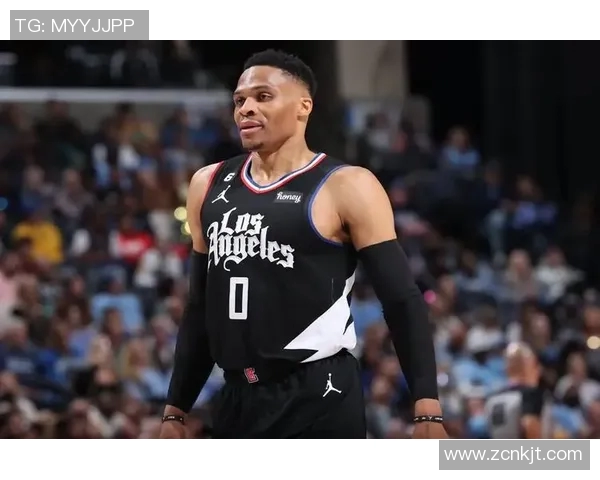 拉塞尔威斯布鲁克的职业生涯回顾与未来展望分析