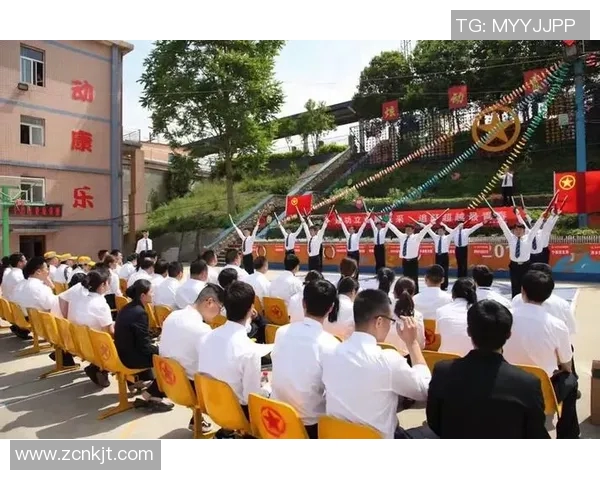 田宇翔的奋斗历程与成长故事揭示了青春的意义与追梦的勇气 田宇翔的奋斗历程与成长故事揭示了青春的意义与追梦的勇气