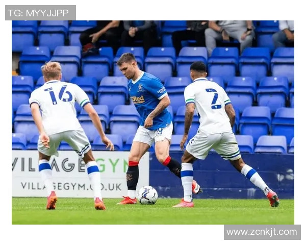 特兰米尔与桑德兰激战正酣谁能在这场较量中笑到最后 特兰米尔与桑德兰激战正酣谁能在这场较量中笑到最后