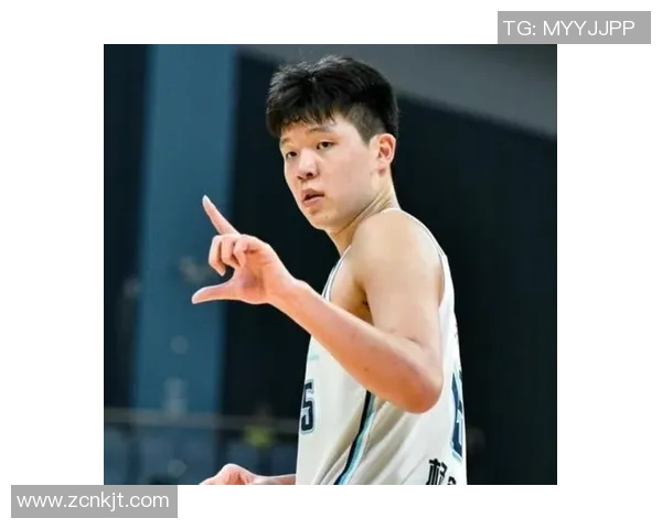 戴森丹尼尔斯的崛起之路:从青涩新星到NBA未来之星的成长历程 戴森丹尼尔斯的崛起之路:从青涩新星到NBA未来之星的成长历程
